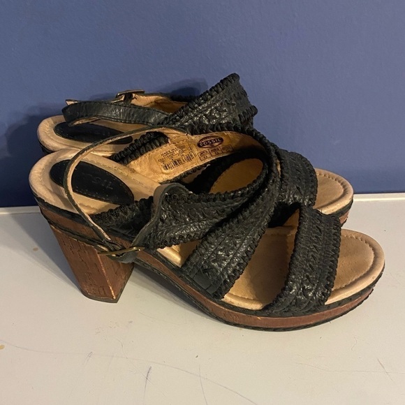 Fossil Bohemian Natural Black Leather Cork Heel Platform Sandal Size 6 - Picture 4 of 8